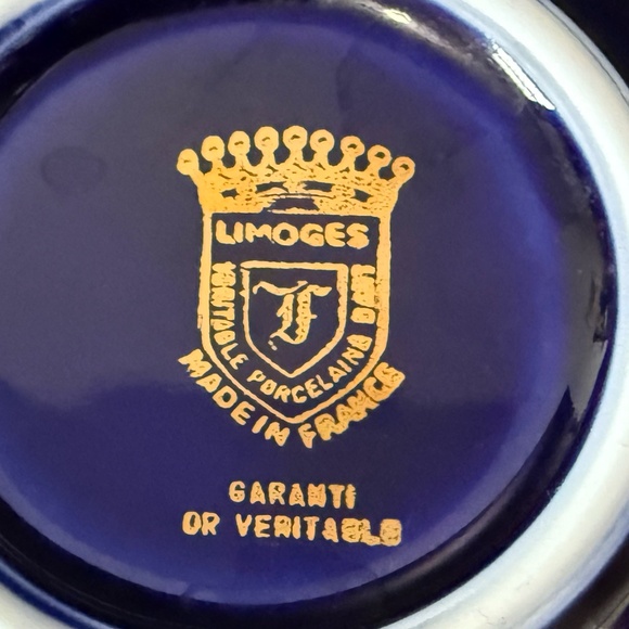 LIMOGES Porcelain Teacups and Saucers (Set of 2) - Picture 11 of 16